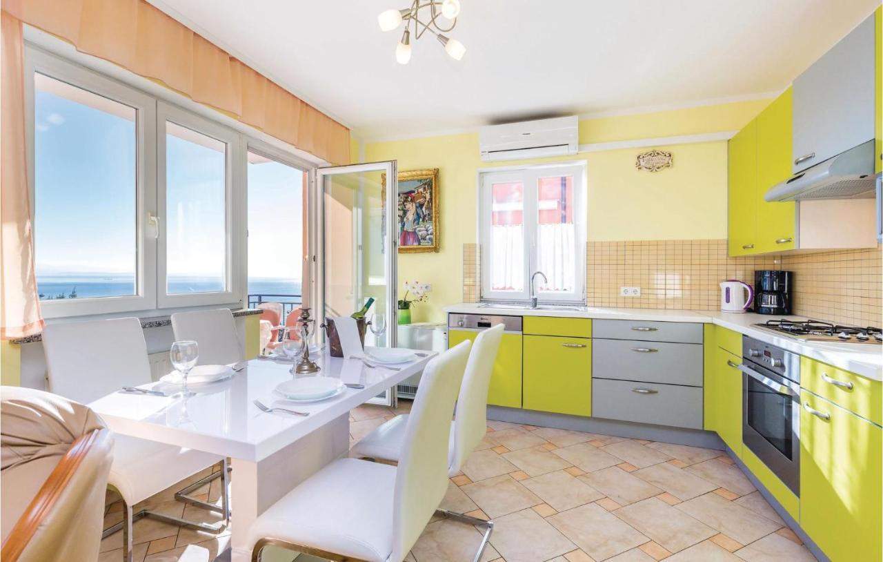 Stunning Apartment In Volosko With House Sea View Exterior photo