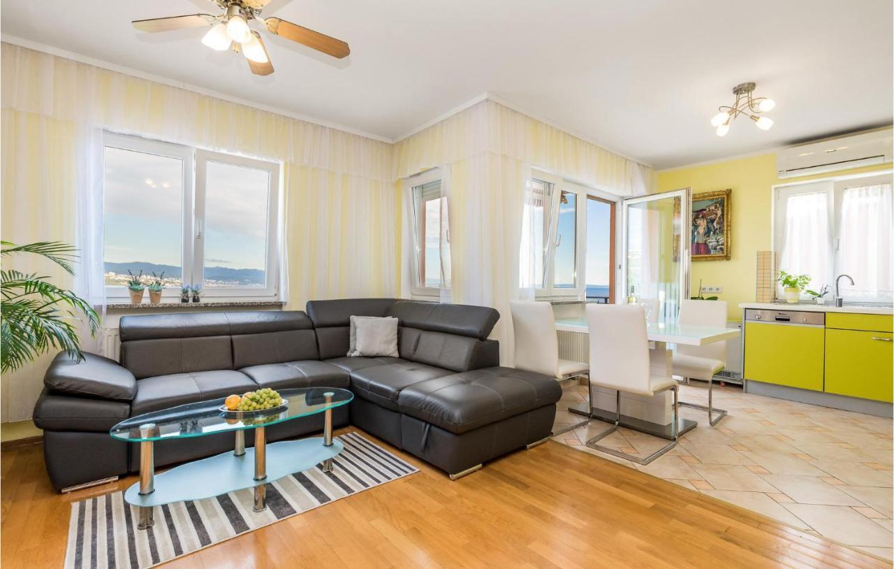 Stunning Apartment In Volosko With House Sea View Exterior photo